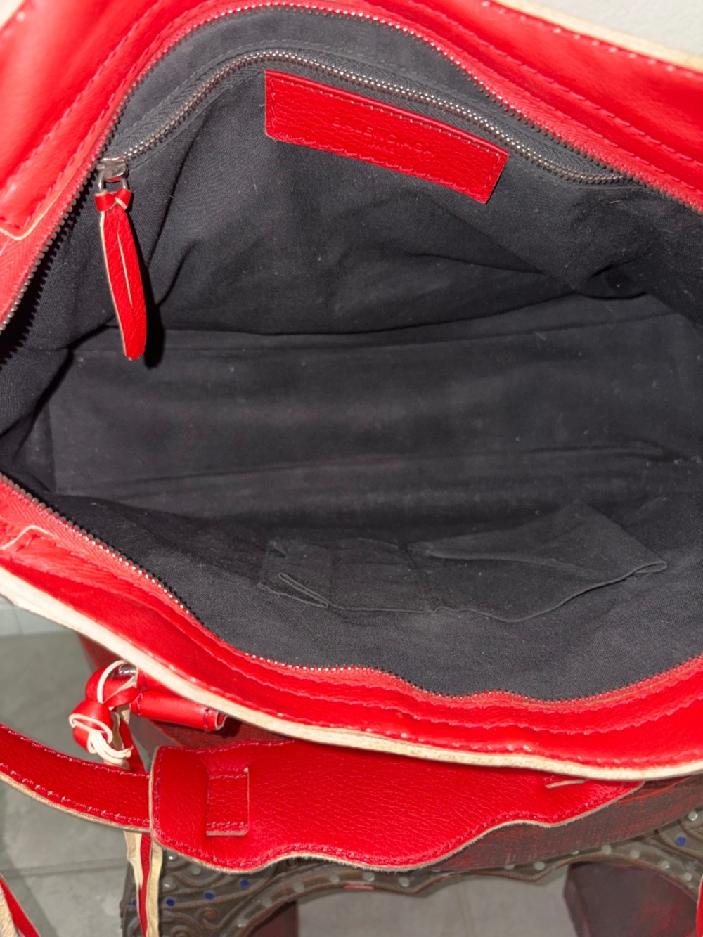Balenciaga Highlight City Moto Calfskin Leather Rouge White Piping Bag View 6